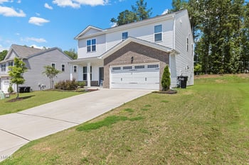 53 Albereto Dr, Clayton, NC 27527
