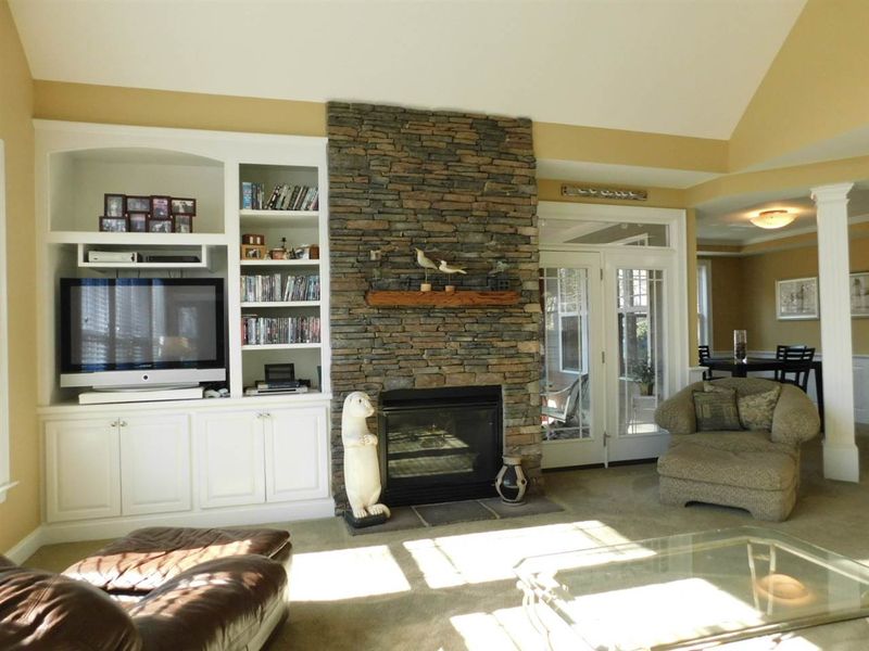 53 Bleeker Dr, Clayton, NC 27527