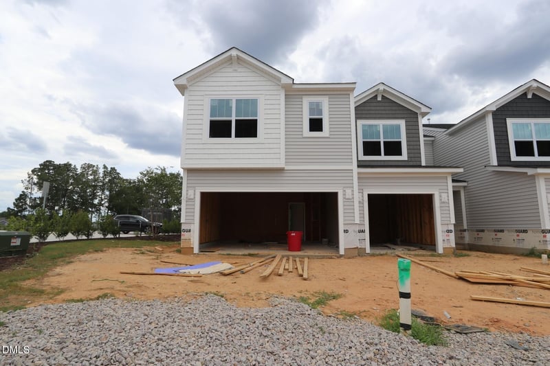 53 Dorado Dr #196, Angier, NC 27501
