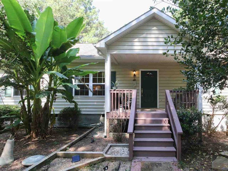 53 Fallen Oak Ln, Chapel Hill, NC 27516