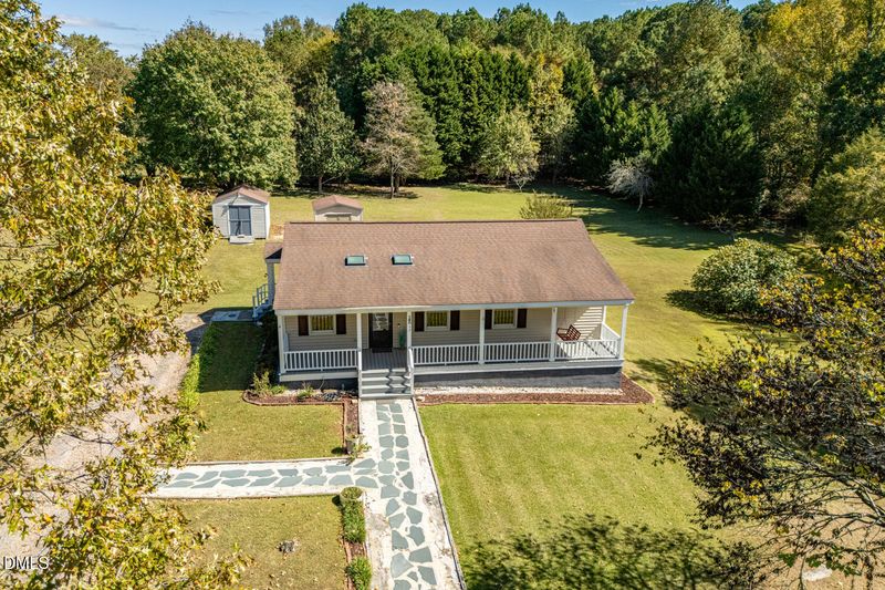 53 Flat Rock Dr, Louisburg, NC 27549