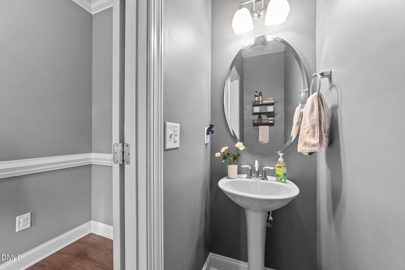 53 Gemith Ct, Clayton, NC 27520