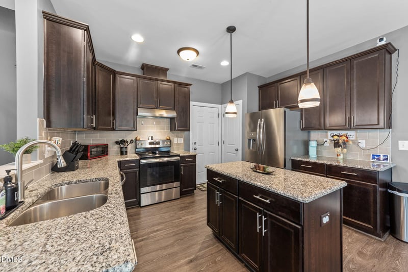 53 Gemith Ct, Clayton, NC 27520