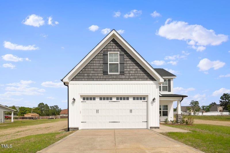 53 Hillwood Dr, Sanford, NC 27332