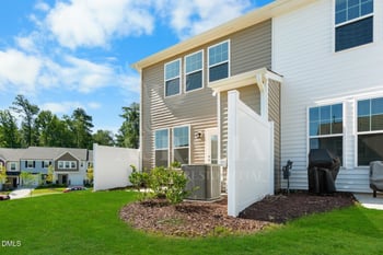53 Lavender Ln, Clayton, NC 27520