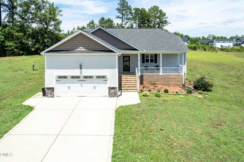 53 Red Wood Rd, Zebulon, NC 27597