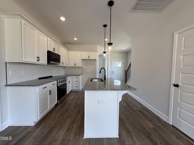 53 Sundrops Trl, Dunn, NC 28334
