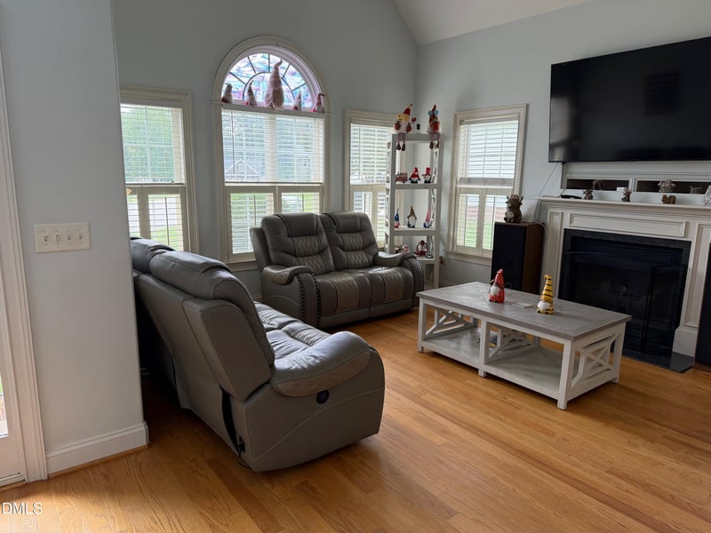 53 Westcliff Ct, Clayton, NC 27527
