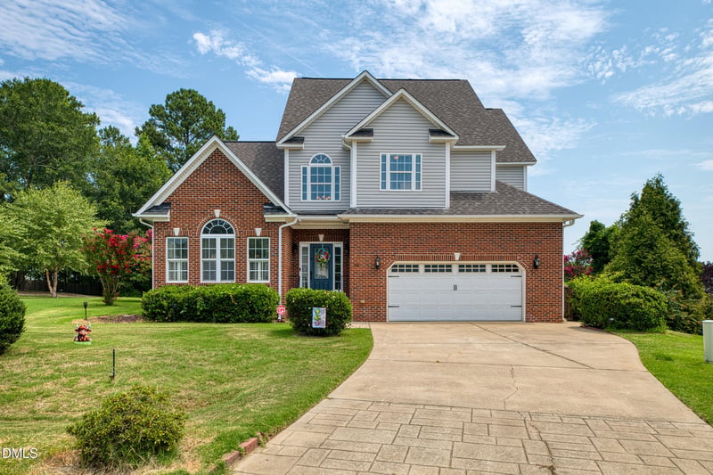 53 Westcliff Ct, Clayton, NC 27527