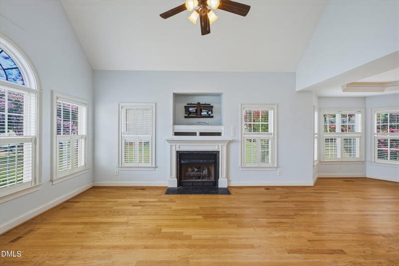53 Westcliff Ct, Clayton, NC 27527