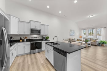 53 Whitley Ridge Dr, Clayton, NC 27527