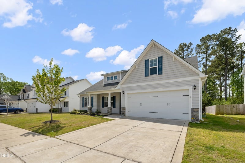 530 Atwood Dr, Clayton, NC 27520