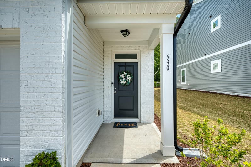 530 Barrington Row Ave, Zebulon, NC 27597