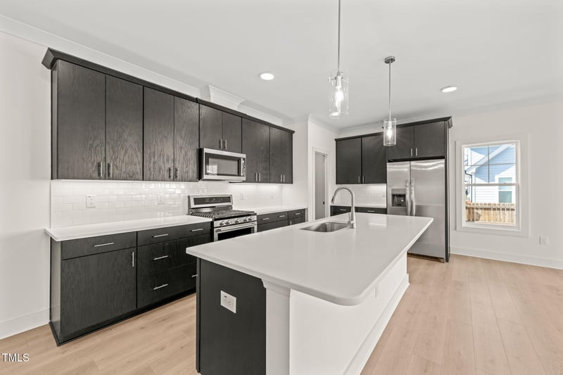 530 Germaine St, Apex, NC 27502