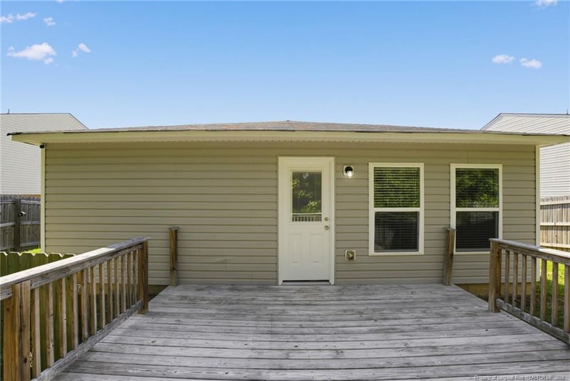 530 Jernigan St, Fayetteville, NC 28306