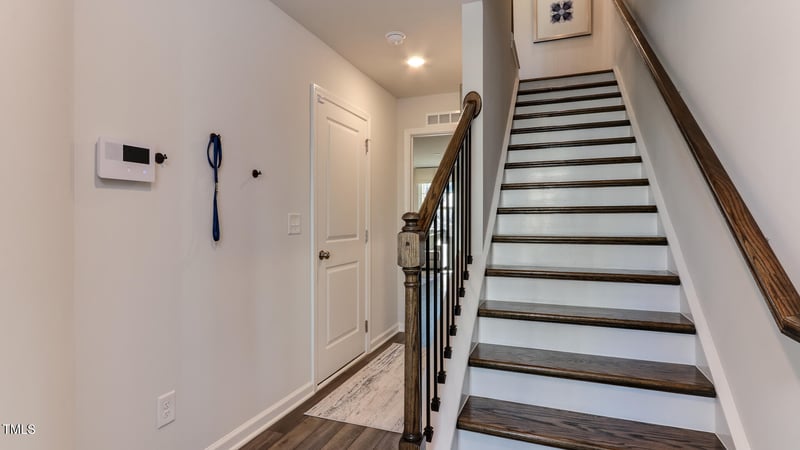 530 Light Oak Way, Apex, NC 27539