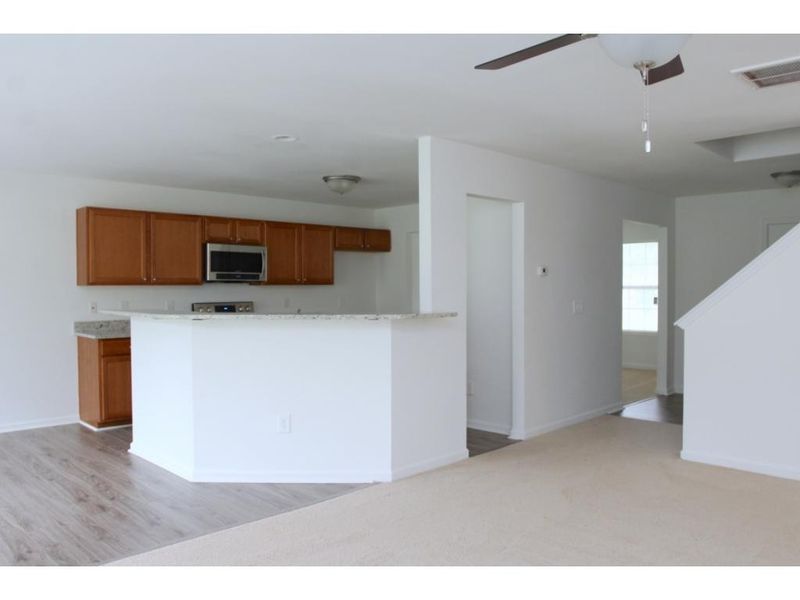 530 Macgregor Dr, Burlington, NC 27217