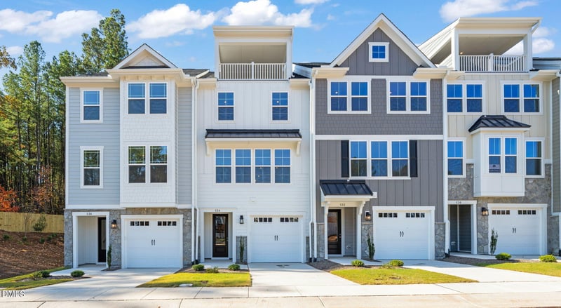 530 Plumleaf Ln, Durham, NC 27703