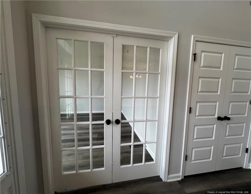 530 Swan Island Ct, Fayetteville, NC 28311