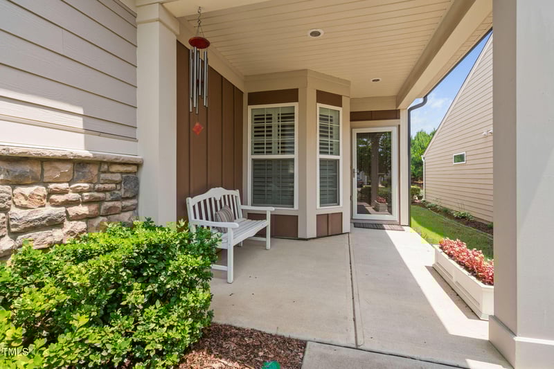 530 Turnstone Dr, Durham, NC 27703