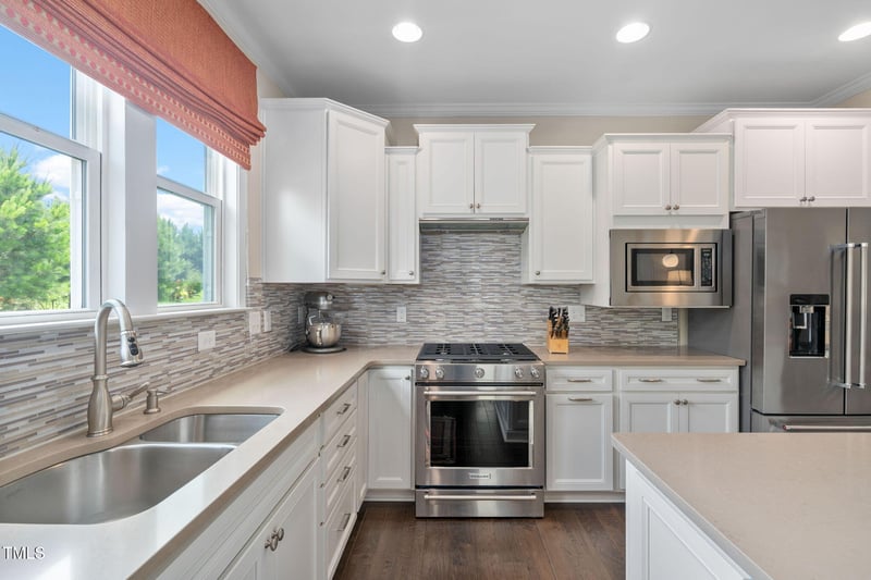 530 Turnstone Dr, Durham, NC 27703