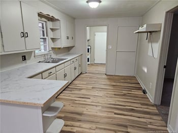 5300 Bayleaf Dr, Fayetteville, NC 28304