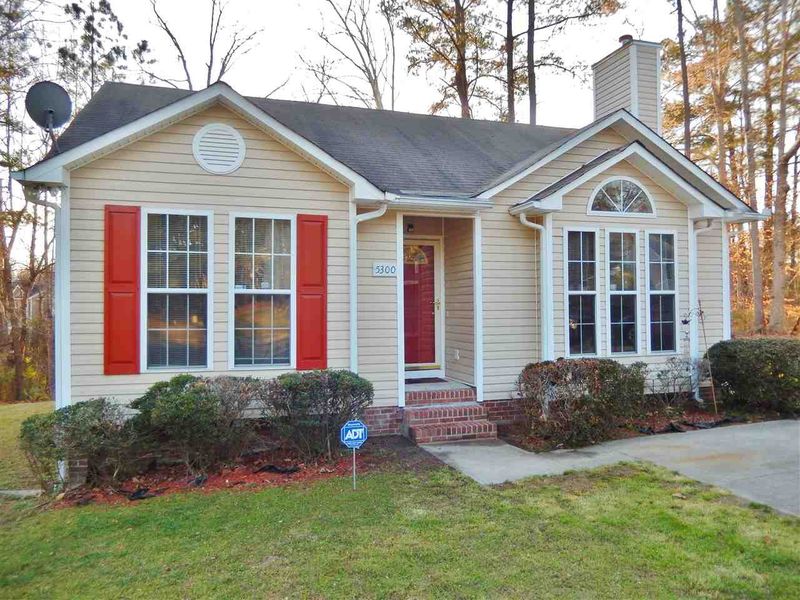 5300 Dunrobin Ct, Raleigh, NC 27610