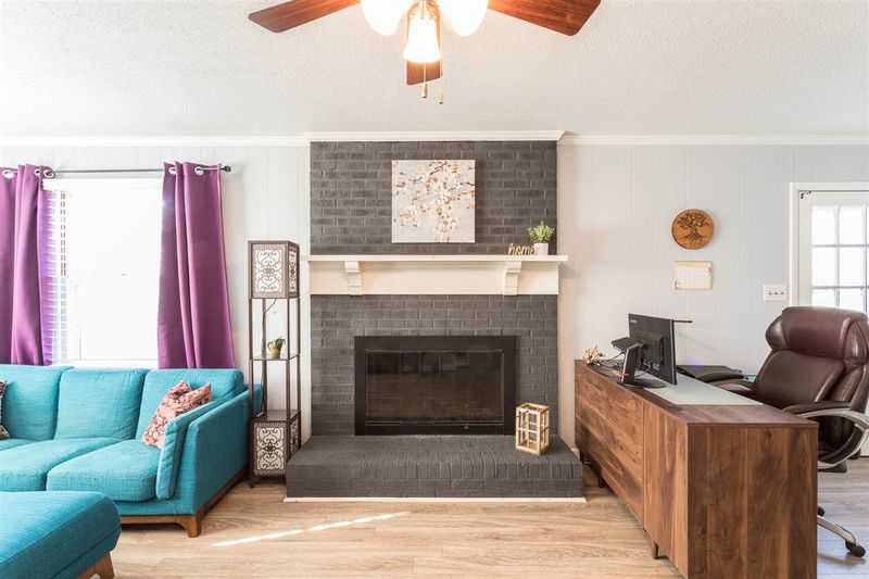5300 Duraleigh Rd, Raleigh, NC 27612