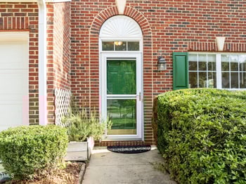 5300 Eolian Ct, Raleigh, NC 27607