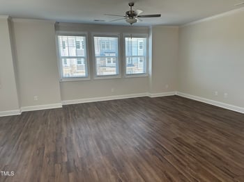5300 River Reach Dr, Raleigh, NC 27616