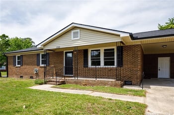 5301 Lowery Ct, Fayetteville, NC 28303