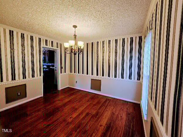 5301 Peacenest Dr, Raleigh, NC 27610