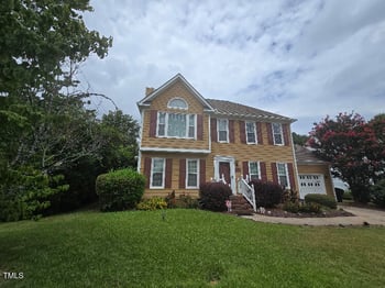 5301 Peacenest Dr, Raleigh, NC 27610