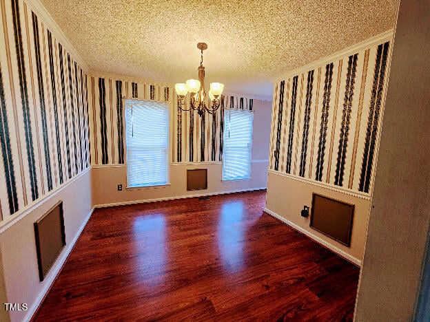 5301 Peacenest Dr, Raleigh, NC 27610