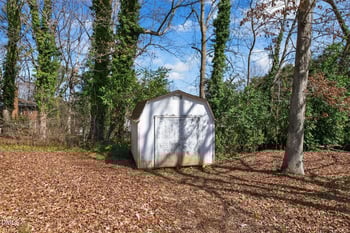 5301 Umstead Rd, Fuquay Varina, NC 27526