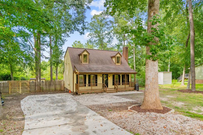 5301 Walton Hill Rd, Knightdale, NC 27545