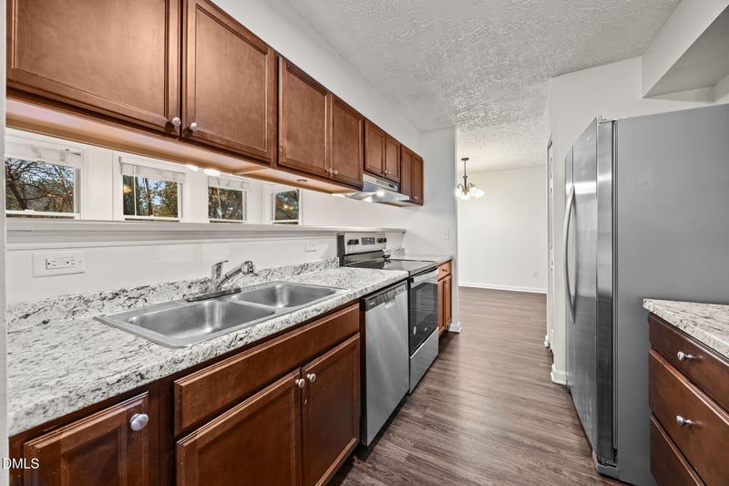 5301 Wenesly Ct, Raleigh, NC 27616