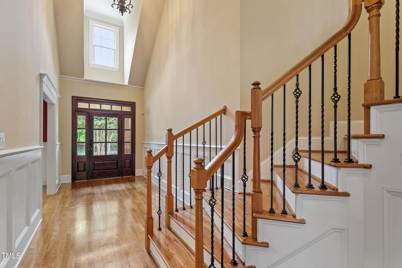 5302 Highcroft Dr, Cary, NC 27519