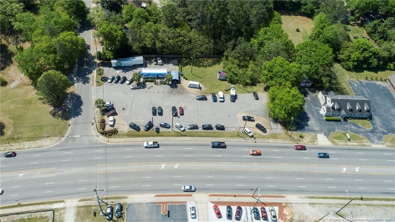 5303 Raeford Rd, Fayetteville, NC 28304
