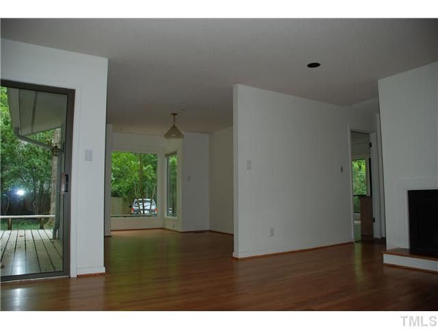 5304 Hideaway Dr, Chapel Hill, NC 27516
