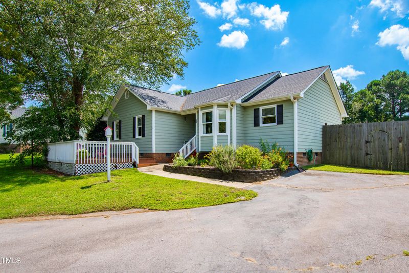 5304 Horse Buggy Dr, Raleigh, NC 27603