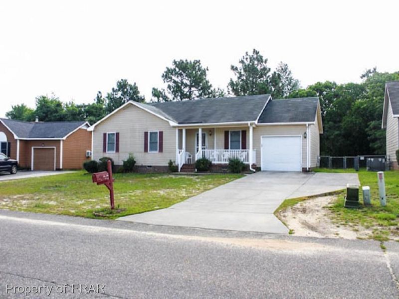 5304 Thackeray Dr, Fayetteville, NC 28306