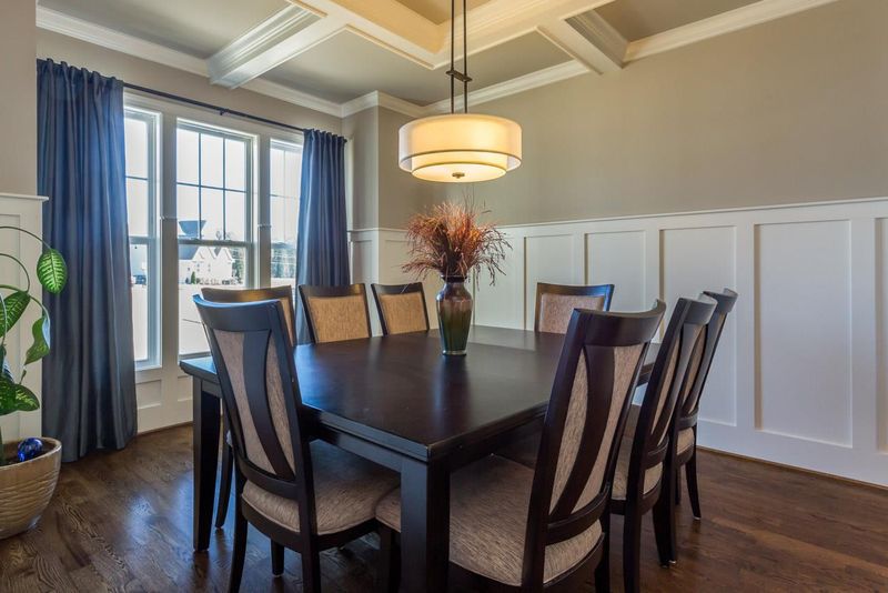 5304 Whitesboro Ct, Holly Springs, NC 27540