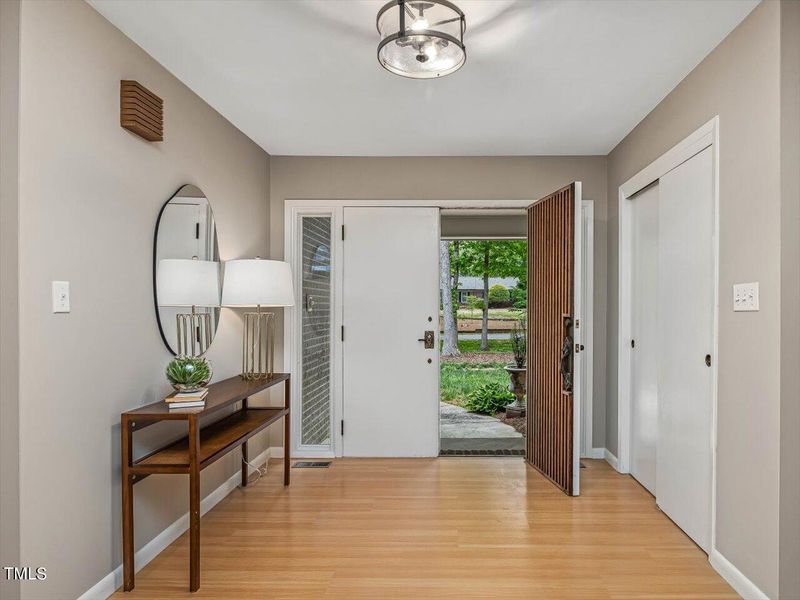 5305 Amsterdam Pl, Raleigh, NC 27606