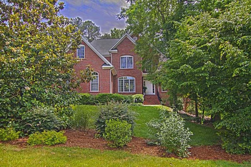 5305 Corbarron Ct, Raleigh, NC 27606