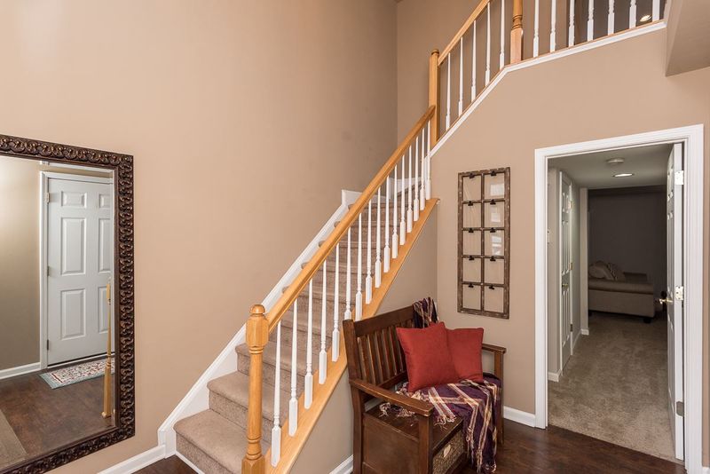 5305 Echo Ridge Rd, Raleigh, NC 27612