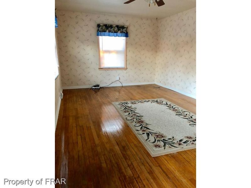 5305 Hampton Rd, Fayetteville, NC 28311