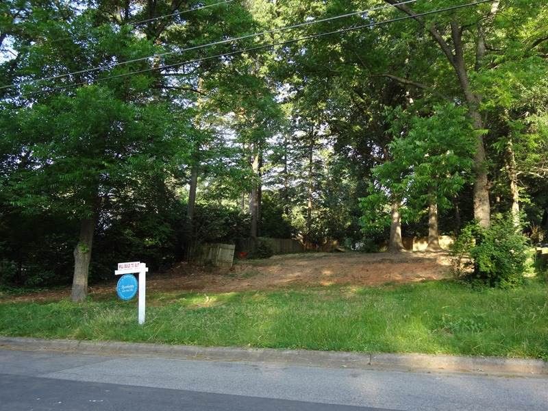 5305 Montclair Dr, Raleigh, NC 27609