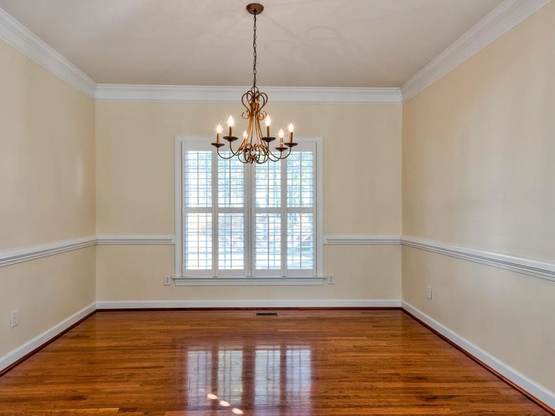 5305 Paces Ferry Dr, Durham, NC 27712