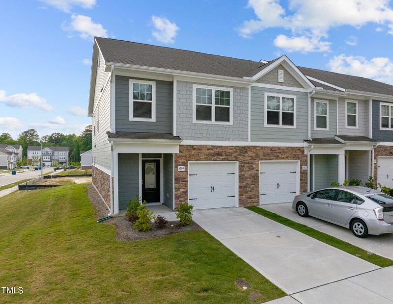5305 Stream Stone Way, Raleigh, NC 27616